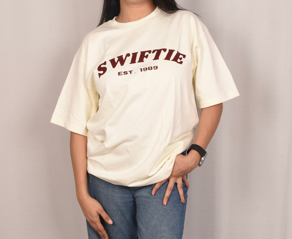 Swiftie '1989' Oversized T-shirt – Love Story Edition
