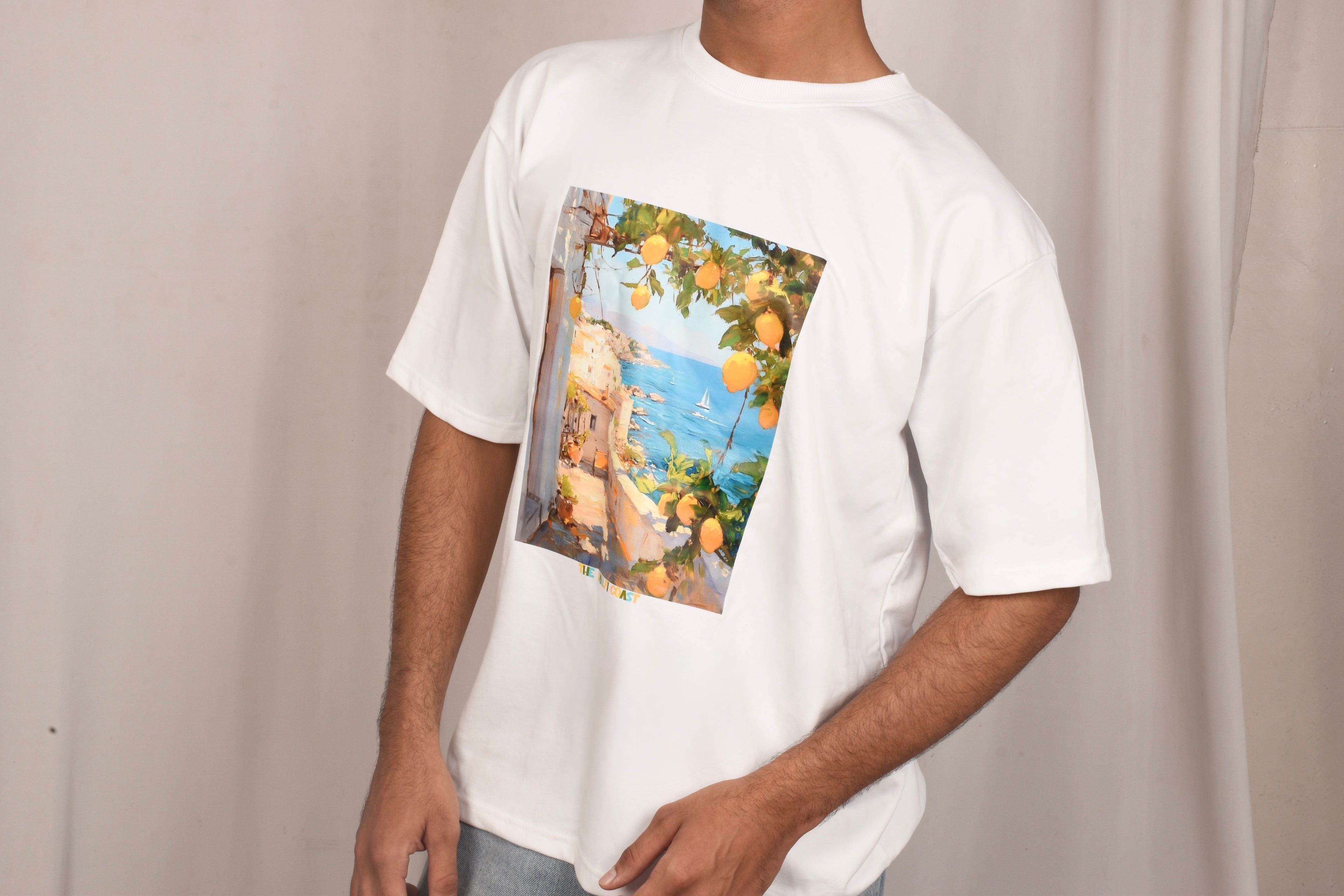 Lemons, light, and la dolce vita.🍋